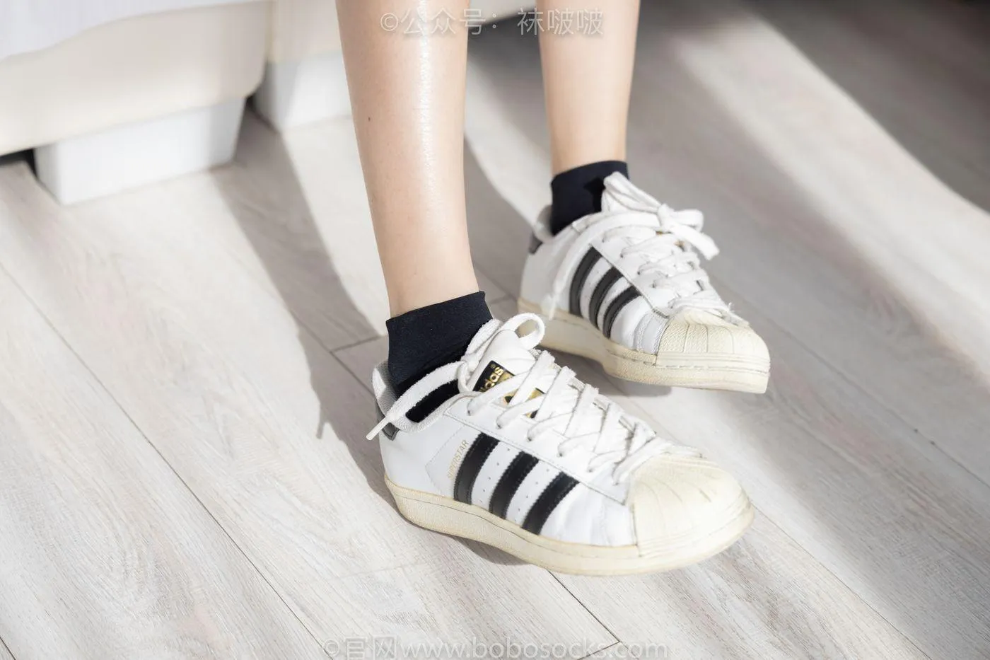 [BoBoSocks袜啵啵]NO.033 稚予-贝壳头、天鹅绒黑袜、天鹅绒白袜 [154P]插图7